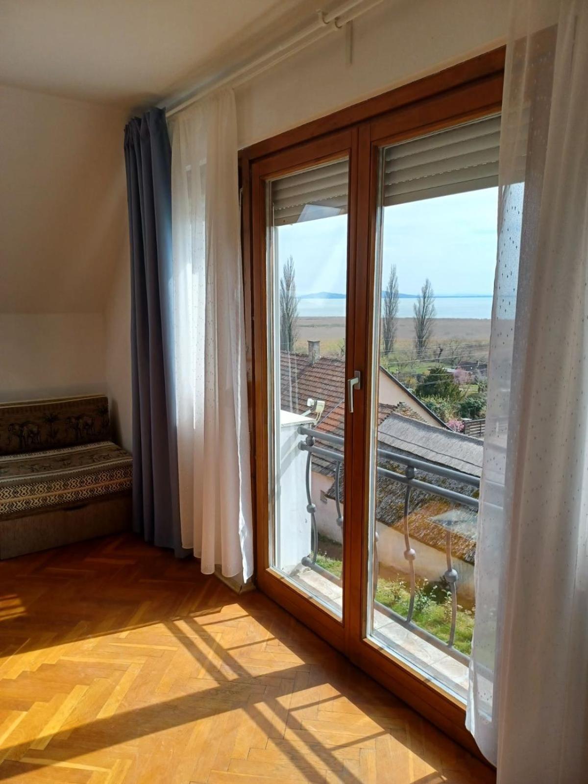 Szigligeti Panorama Apartmanhaz מראה חיצוני תמונה