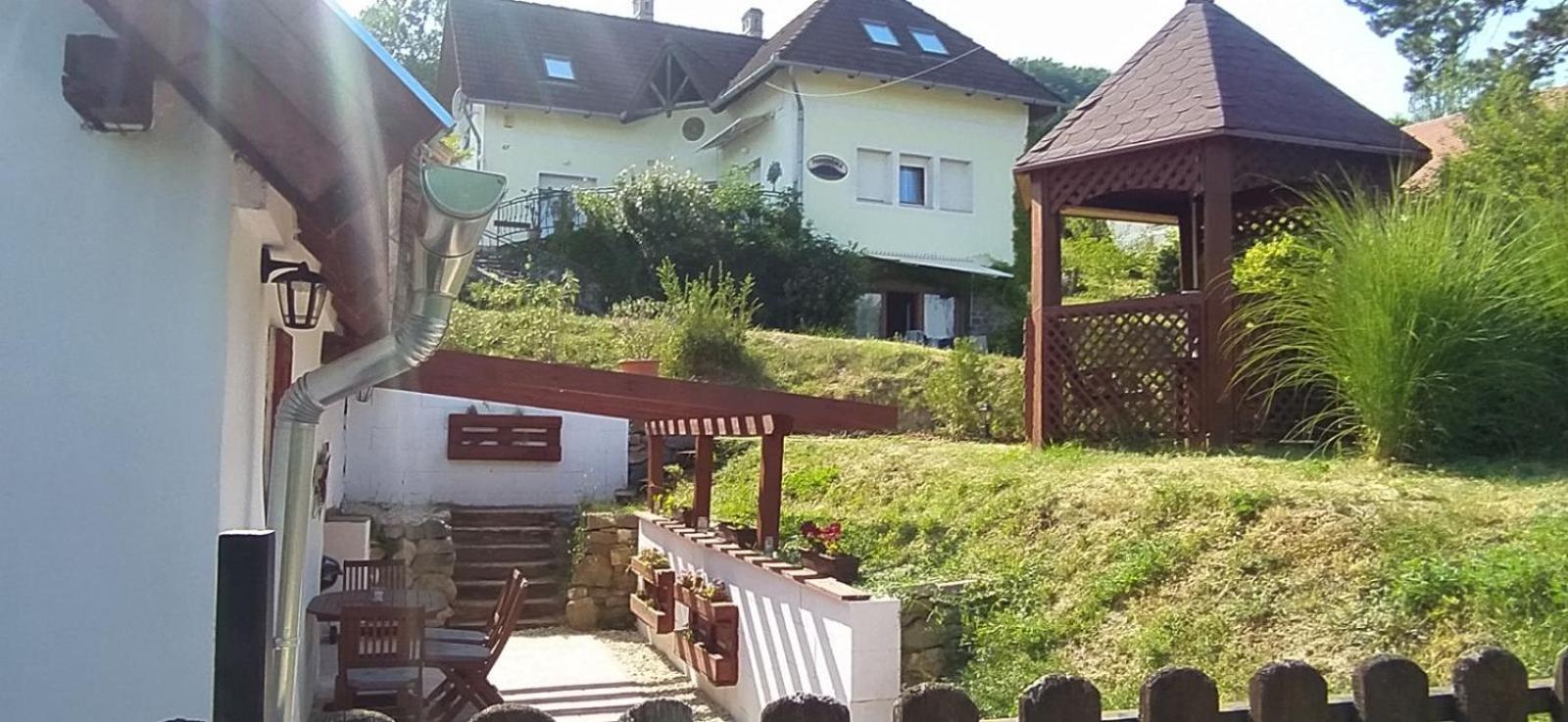 Szigligeti Panorama Apartmanhaz מראה חיצוני תמונה