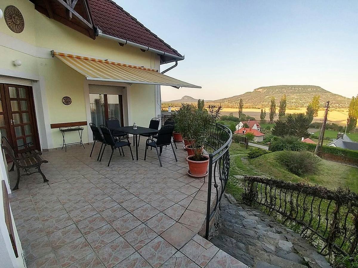 Szigligeti Panorama Apartmanhaz מראה חיצוני תמונה